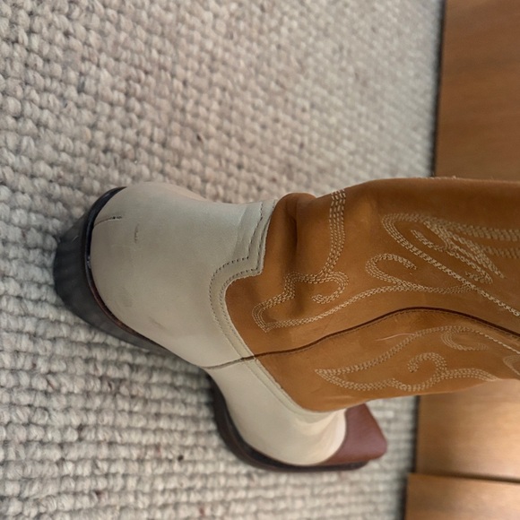 Nine West Tan and Cream cowboy Boots - Picture 4 of 8